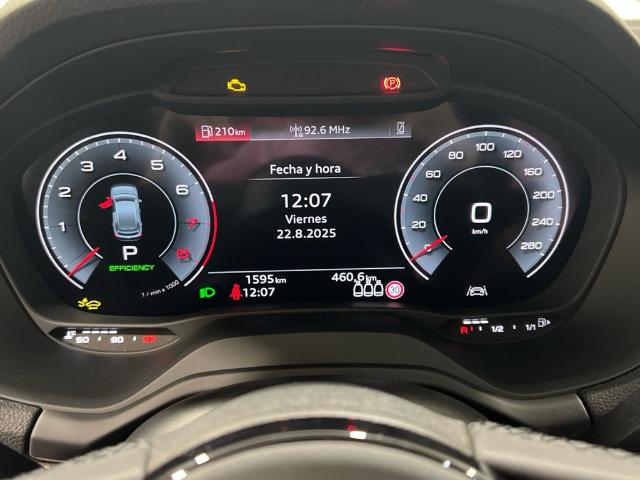 Audi Q2 Adrenalin Black Edition 35 TFSI 110 kW (150 CV) S tronic
