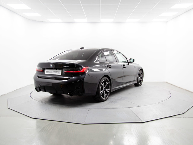BMW Serie 3 318d color Negro. Año 2024. 110KW(150CV). Diésel. En concesionario Móvil Begar Alicante de Alicante