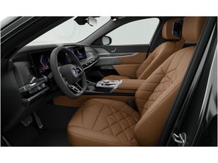 Fotos de BMW Serie 7 750e color Gris. Año 2024. 360KW(489CV). Híbrido Electro/Gasolina. En concesionario Móvil Begar Alicante de Alicante