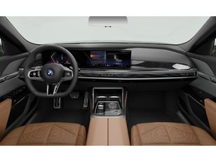 Fotos de BMW Serie 7 750e color Gris. Año 2024. 360KW(489CV). Híbrido Electro/Gasolina. En concesionario Móvil Begar Alicante de Alicante