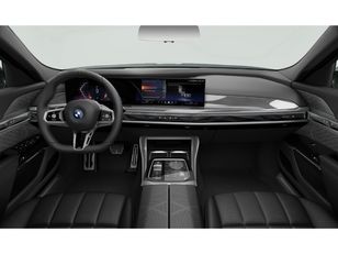 Fotos de BMW i7 xDrive60 color Negro. Año 2024. 400KW(544CV). Eléctrico. En concesionario Móvil Begar Alicante de Alicante