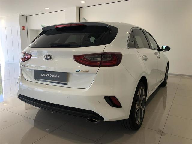 Foto 2 Kia Ceed 1.5 MHEV Tech DCT 118 kW (160 CV)