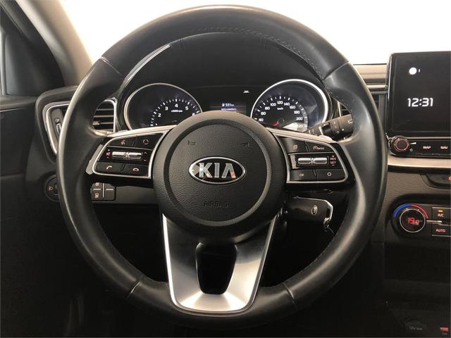 Foto 6 Kia Ceed 1.5 MHEV Tech DCT 118 kW (160 CV)