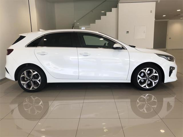 Foto 9 Kia Ceed 1.5 MHEV Tech DCT 118 kW (160 CV)