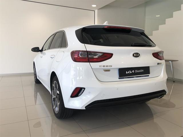 Foto 11 Kia Ceed 1.5 MHEV Tech DCT 118 kW (160 CV)