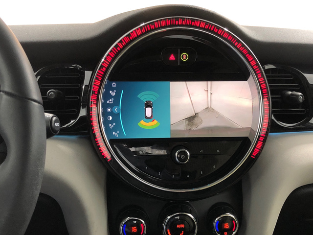 fotoG 11 del MINI MINI 5 Puertas Cooper 100 kW (136 CV) 136cv Gasolina del 2024 en Madrid