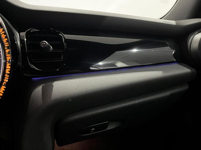 fotoG 19 del MINI MINI Cabrio Cooper S 131 kW (178 CV) 178cv Gasolina del 2022 en Lleida