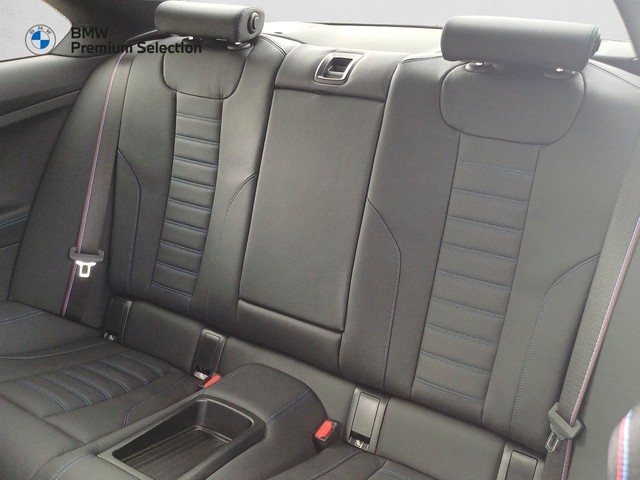 BMW Serie 2 220i Coupe color Blanco. Año 2024. 135KW(184CV). Gasolina. En concesionario Marmotor de Las Palmas