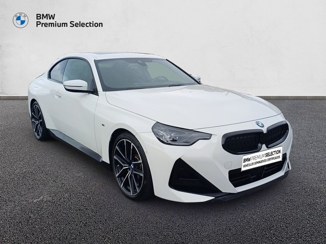 BMW Serie 2 220i Coupe color Blanco. Año 2024. 135KW(184CV). Gasolina. En concesionario Marmotor de Las Palmas