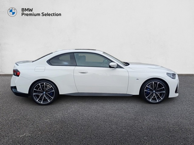 BMW Serie 2 220i Coupe color Blanco. Año 2024. 135KW(184CV). Gasolina. En concesionario Marmotor de Las Palmas