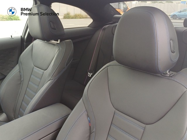 BMW Serie 2 220i Coupe color Blanco. Año 2024. 135KW(184CV). Gasolina. En concesionario Marmotor de Las Palmas