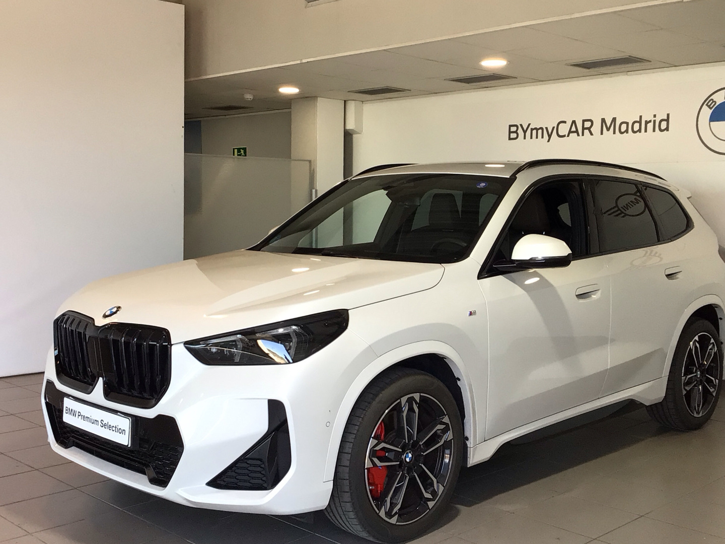 BMW X1 sDrive20d color Blanco. Año 2024. 120KW(163CV). Diésel. En concesionario BYmyCAR Madrid - Alcalá de Madrid