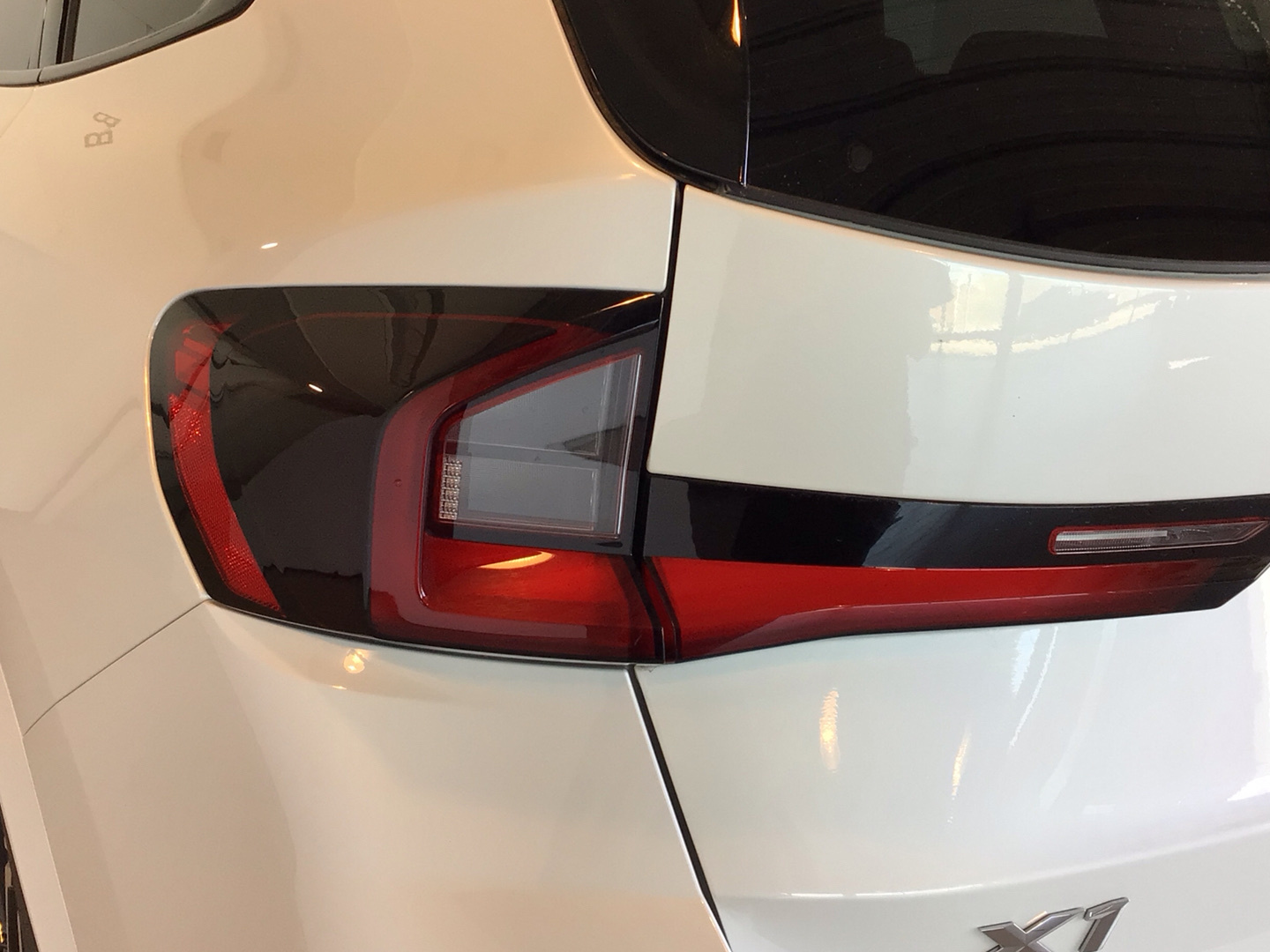 BMW X1 sDrive20d color Blanco. Año 2024. 120KW(163CV). Diésel. En concesionario BYmyCAR Madrid - Alcalá de Madrid