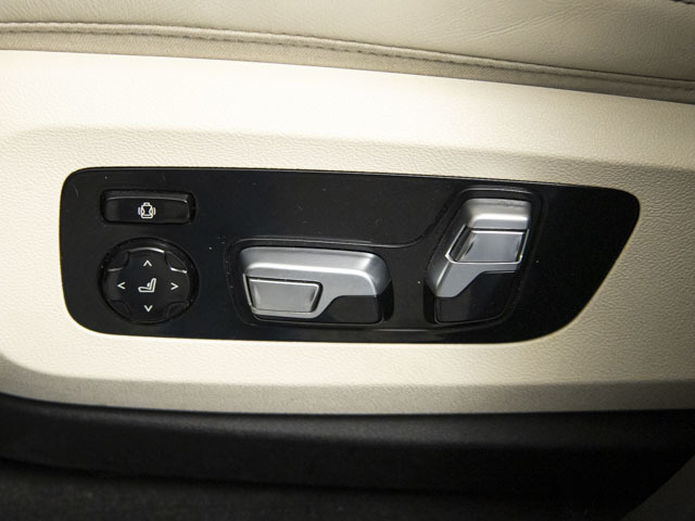 BMW X6 xDrive30d color Negro. Año 2019. 195KW(265CV). Diésel. En concesionario BMW Fuenteolid Valladolid de Valladolid
