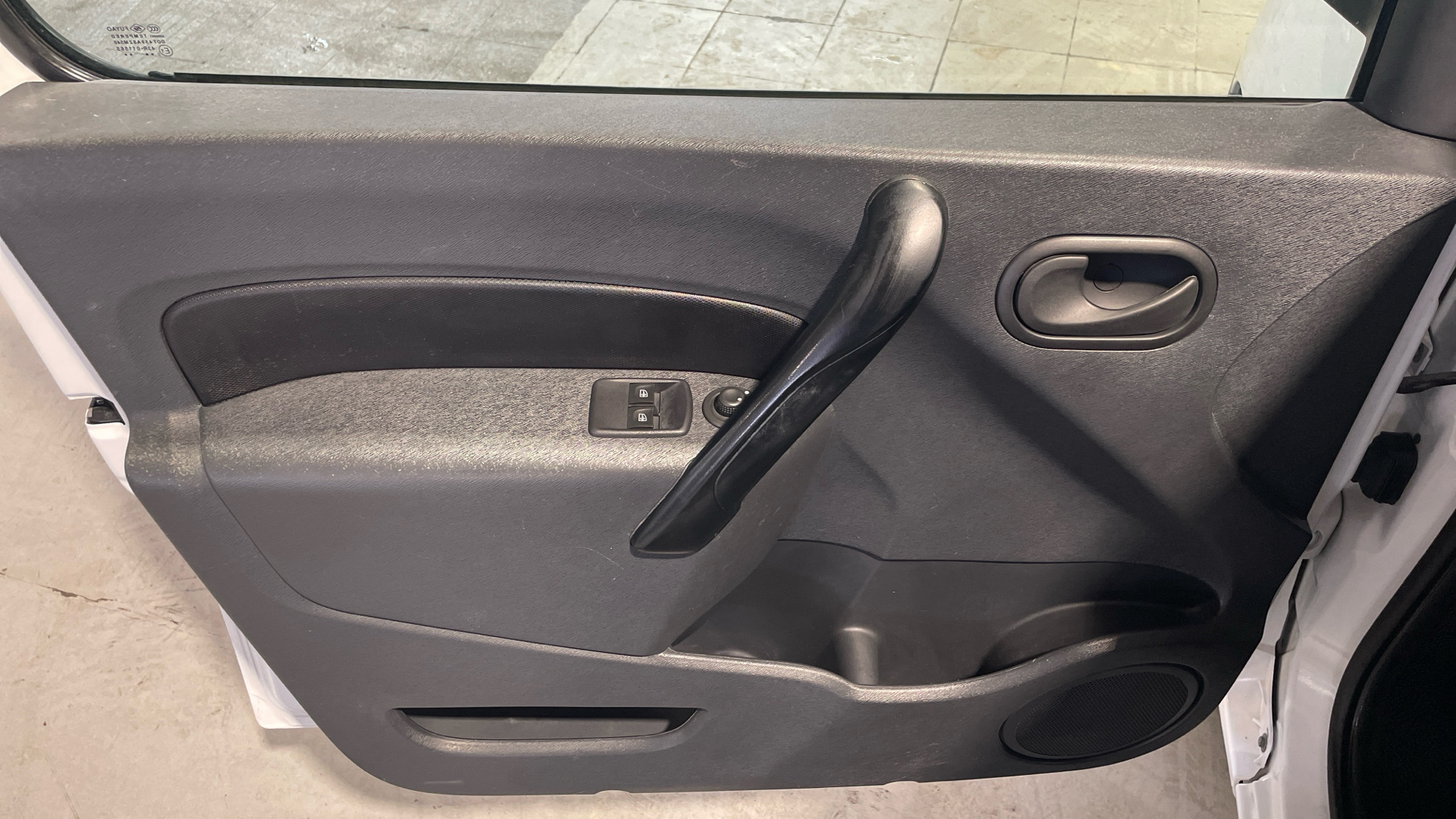 Renault Kangoo Furgon dCi 75 en Barcelona