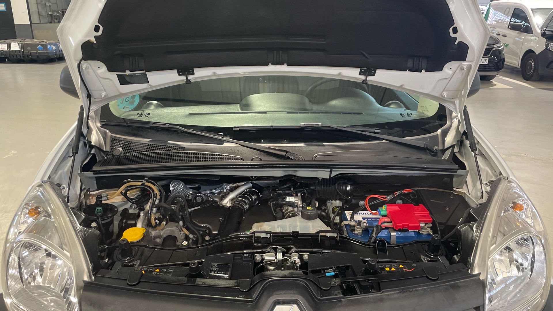 Renault Kangoo Furgon dCi 75 en Barcelona