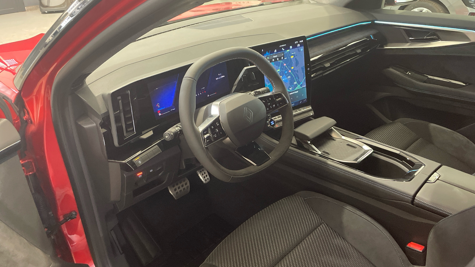 Renault Austral Mild Hybrid 160 en Barcelona