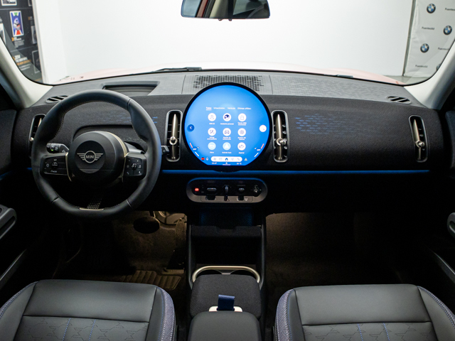 fotoG 6 del MINI MINI Countryman SE ALL4 230 kW (313 CV) 313cv Eléctrico del 2025 en Valladolid