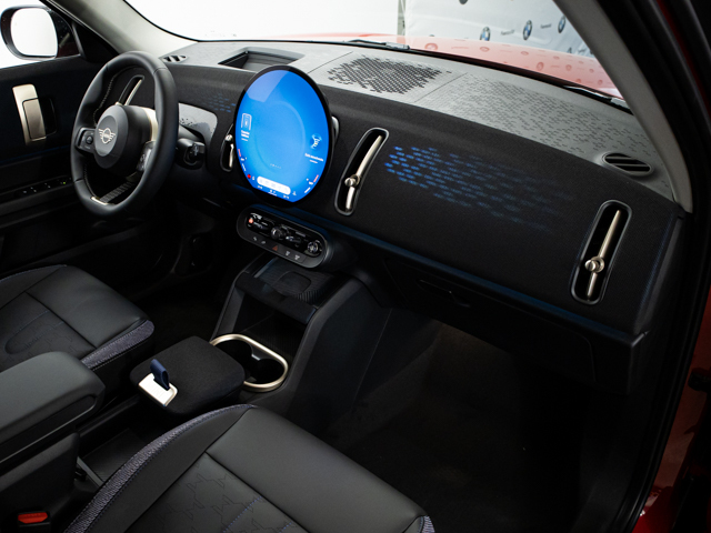 fotoG 7 del MINI MINI Countryman SE ALL4 230 kW (313 CV) 313cv Eléctrico del 2025 en Valladolid