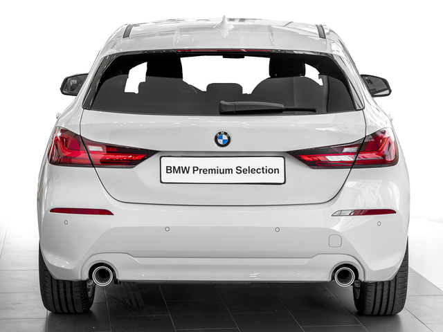 BMW Serie 1 118d color Blanco. Año 2020. 110KW(150CV). Diésel. En concesionario Caetano Cuzco, Alcalá de Madrid