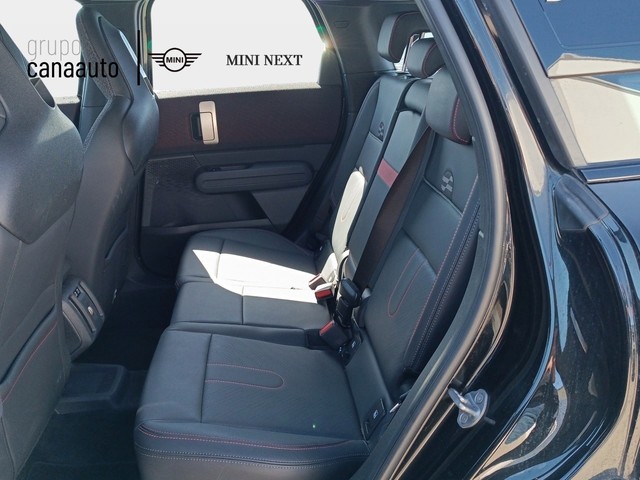 fotoG 8 del MINI MINI Countryman C 125 kW (170 CV) 170cv Gasolina del 2024 en Sta. C. Tenerife