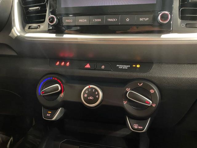Kia Stonic 1.0 T-GDi MHEV iMT Concept 74 kW (100 CV)