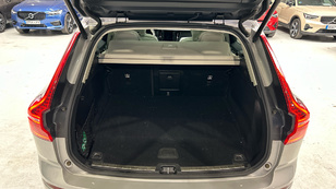 Volvo XC60 T6 Recharge Ultimate Dark AWD Auto 257 kW (350 CV) - 10 Volvo XC60 T6 Ocasión 257 KW (350CV) - 10