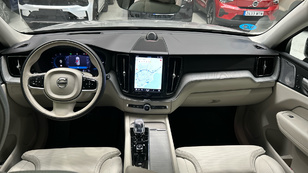 Volvo XC60 T6 Recharge Ultimate Dark AWD Auto 257 kW (350 CV) - 21 Volvo XC60 T6 Ocasión 257 KW (350CV) - 21