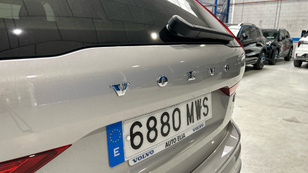 Volvo XC60 T6 Recharge Ultimate Dark AWD Auto 257 kW (350 CV) - 38 Volvo XC60 T6 Ocasión 257 KW (350CV) - 38