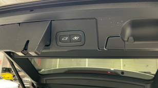 Volvo XC60 T6 Recharge Ultimate Dark AWD Auto 257 kW (350 CV) - 40 Volvo XC60 T6 Ocasión 257 KW (350CV) - 40