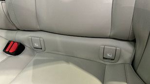 Volvo XC60 T6 Recharge Ultimate Dark AWD Auto 257 kW (350 CV) - 53 Volvo XC60 T6 Ocasión 257 KW (350CV) - 53