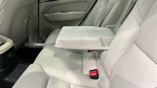 Volvo XC60 T6 Recharge Ultimate Dark AWD Auto 257 kW (350 CV) - 54 Volvo XC60 T6 Ocasión 257 KW (350CV) - 54