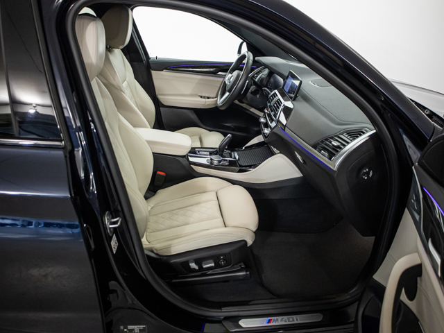 BMW X4 M40i color Negro. Año 2020. 260KW(354CV). Gasolina. En concesionario BMW Fuenteolid Valladolid de Valladolid