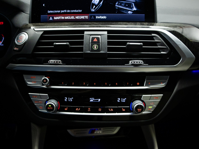 BMW X4 M40i color Negro. Año 2020. 260KW(354CV). Gasolina. En concesionario BMW Fuenteolid Valladolid de Valladolid