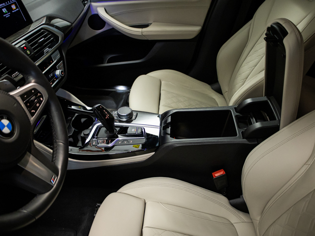 BMW X4 M40i color Negro. Año 2020. 260KW(354CV). Gasolina. En concesionario BMW Fuenteolid Valladolid de Valladolid
