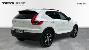 Volvo XC40 B3 G Plus Dark Auto 120 kW (163 CV) - 6 Volvo XC40 B3 G Ocasión 120 KW (163CV) - 6