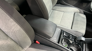 Volvo XC40 B3 G Plus Dark Auto 120 kW (163 CV) - 24 Volvo XC40 B3 G Ocasión 120 KW (163CV) - 24