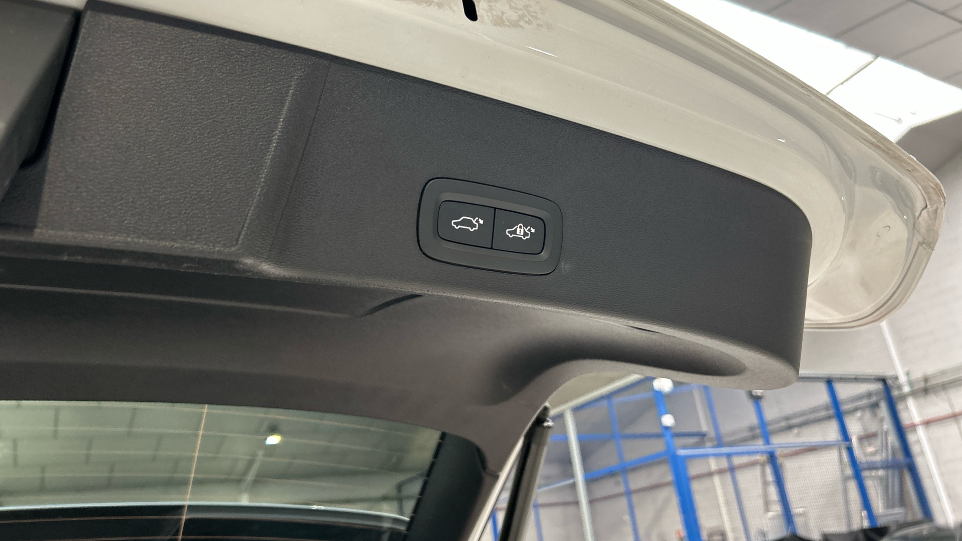 Volvo XC40 segunda mano 82519076 - 38