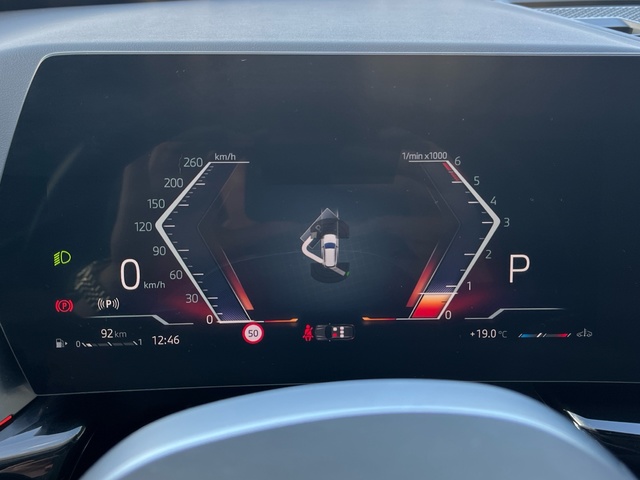 BMW X1 sDrive18d color Blanco. Año 2023. 110KW(150CV). Diésel. En concesionario Grünblau Motor (Bmw y Mini) de Cantabria