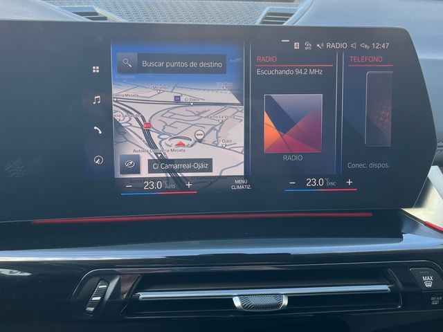 BMW X1 sDrive18d color Blanco. Año 2023. 110KW(150CV). Diésel. En concesionario Grünblau Motor (Bmw y Mini) de Cantabria