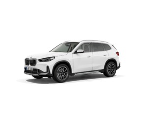 Fotos de BMW X1 sDrive18d color Blanco. Año 2023. 110KW(150CV). Diésel. En concesionario Grünblau Motor (Bmw y Mini) de Cantabria