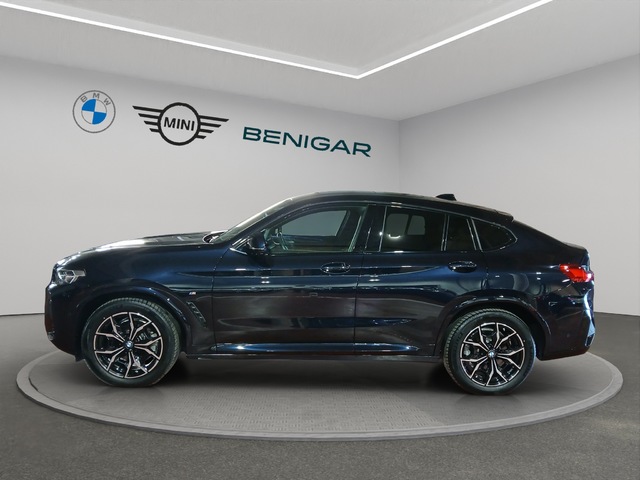 BMW X4 xDrive20d color Negro. Año 2024. 140KW(190CV). Diésel. En concesionario FINESTRAT Automoviles Fersan, S.A. de Alicante