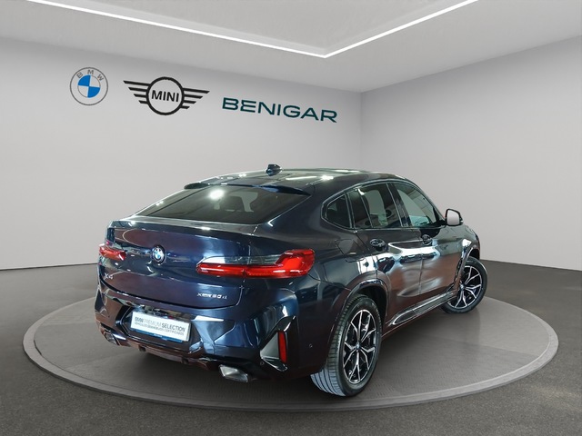 BMW X4 xDrive20d color Negro. Año 2024. 140KW(190CV). Diésel. En concesionario FINESTRAT Automoviles Fersan, S.A. de Alicante