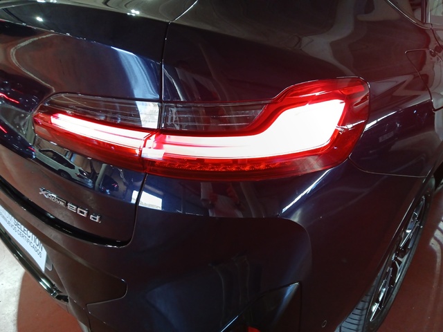 BMW X4 xDrive20d color Negro. Año 2024. 140KW(190CV). Diésel. En concesionario FINESTRAT Automoviles Fersan, S.A. de Alicante