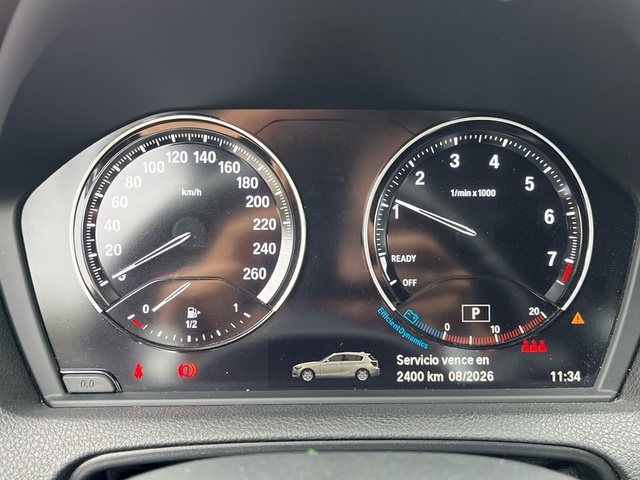 BMW Serie 1 120i color Negro. Año 2019. 135KW(184CV). Gasolina. En concesionario Celtamotor Caldas Reis de Pontevedra