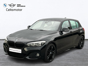 Fotos de BMW Serie 1 120i color Negro. Año 2019. 135KW(184CV). Gasolina. En concesionario Celtamotor Caldas Reis de Pontevedra