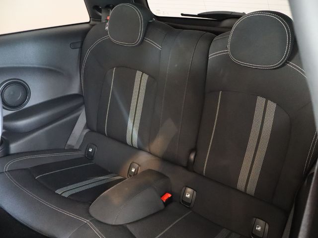 fotoG 8 del MINI MINI 3 Puertas John Cooper Works 170 kW (231 CV) 231cv Gasolina del 2021 en Barcelona