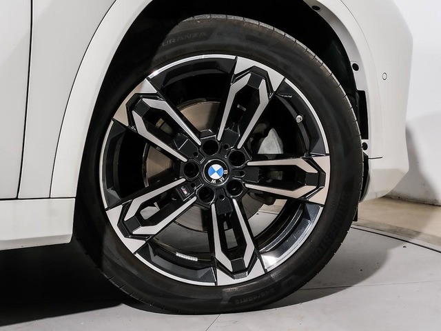 BMW X1 sDrive18d color Blanco. Año 2024. 110KW(150CV). Diésel. En concesionario Oliva Motor Tarragona de Tarragona