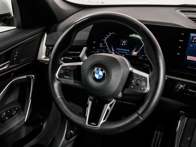 BMW X1 sDrive18d color Blanco. Año 2024. 110KW(150CV). Diésel. En concesionario Oliva Motor Tarragona de Tarragona