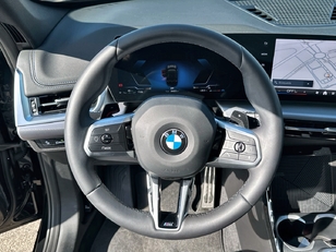 BMW X1 sDrive18d color Negro. Año 2025. 110KW(150CV). Diésel. En concesionario Triocar Avilés (Bmw y Mini) de Asturias